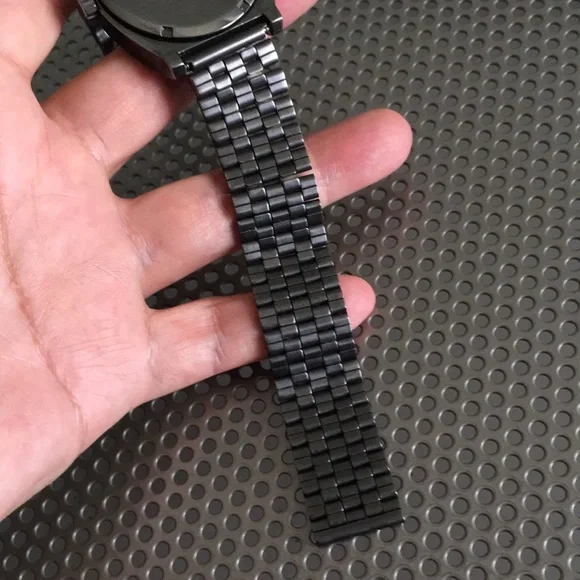 🖤NIXON minimal time teller man’s watch
